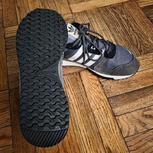 Adidas Originals ZX 700 HD Men's Running Shoe Athletic Sneaker Footwear  size 11 - Picture 2 of 6